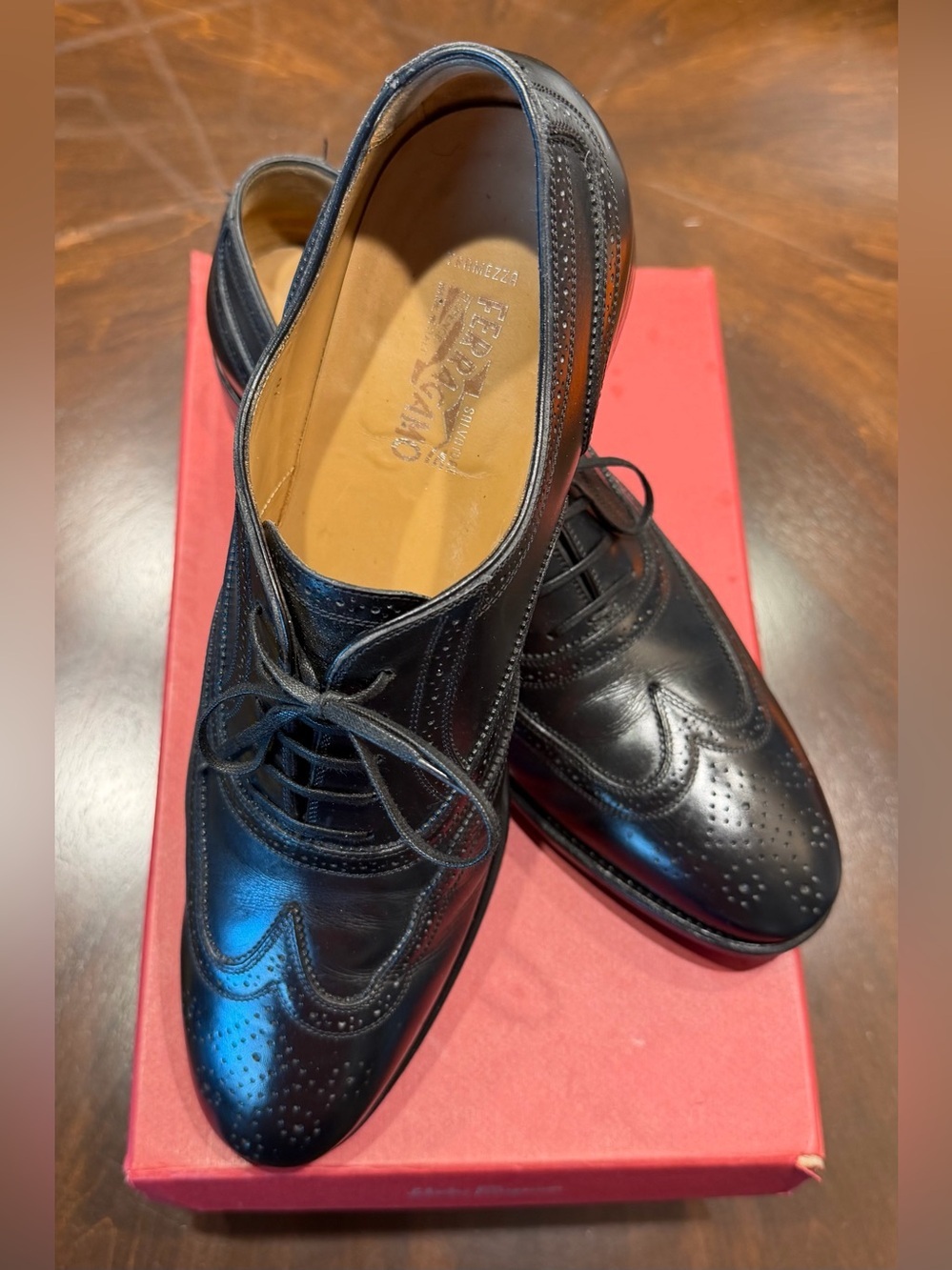 Black Leather Tramezza Wingtip Dress Shoes - Salvatore Ferragamo Size 10